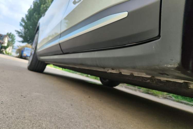 Used Leapmotor C11 2024 All-Electric 580 Luxury Edition Left Side Sill