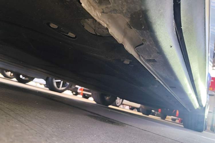 Used Leapmotor C11 2024 All-Electric 580 Luxury Edition Left Side Sill