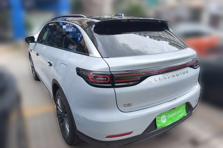 Used Leapmotor C11 2024 Range-Extended 300 Luxury Edition Rear Left 45 Deg