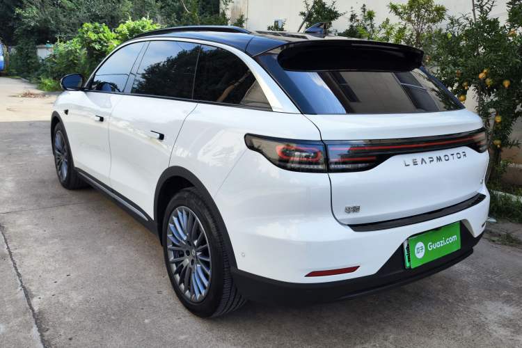 Used Leapmotor C11 2024 All-Electric 580 Luxury Edition Rear Left 45 Deg