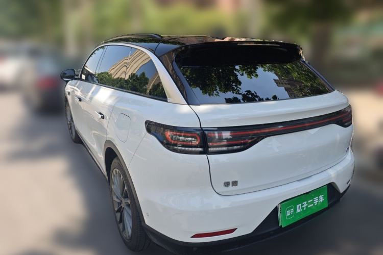 Used Leapmotor C11 2024 Range-Extended 300 Luxury Edition Rear Left 45 Deg
