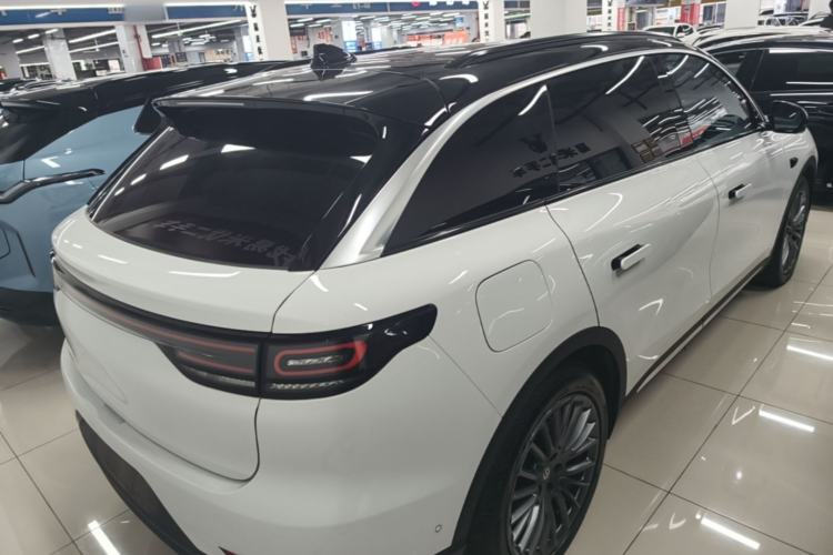 Used Leapmotor C11 2024 All-Electric 580 Luxury Edition Rear Right 45 Deg