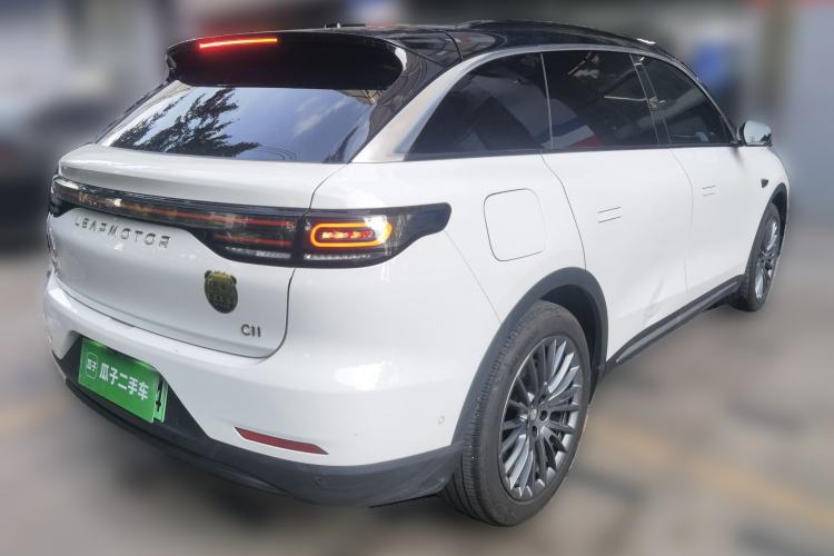 Used Leapmotor C11 2024 Range-Extended 300 Luxury Edition Rear Right 45 Deg