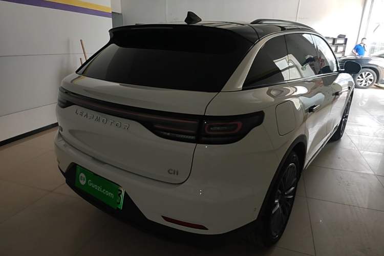 Used Leapmotor C11 2024 All-Electric 580 Luxury Edition Rear Right 45 Deg
