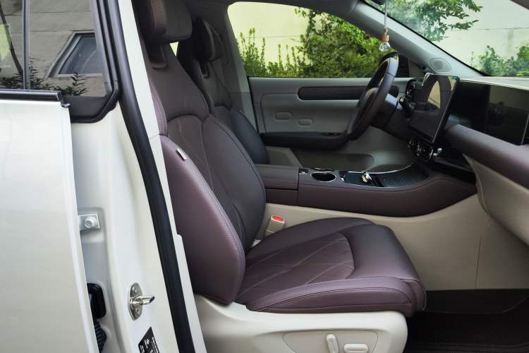 Used Leapmotor C11 2024 All-Electric 580 Luxury Edition Right Front Seat