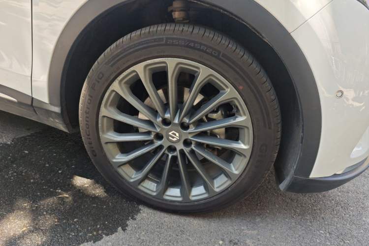 Used Leapmotor C11 2024 Range-Extended 300 Luxury Edition Right Front Wheel Hub