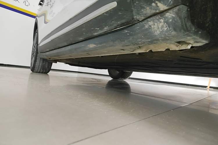 Used Leapmotor C11 2024 All-Electric 580 Luxury Edition Right Side Sill