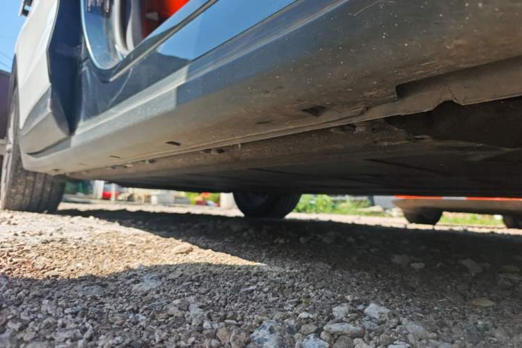 Used Leapmotor C11 2024 All-Electric 580 Luxury Edition Right Side Sill