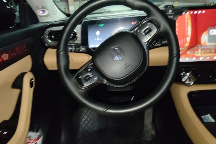 Used Leapmotor C11 2024 All-Electric 580 Luxury Edition Steering Wheel