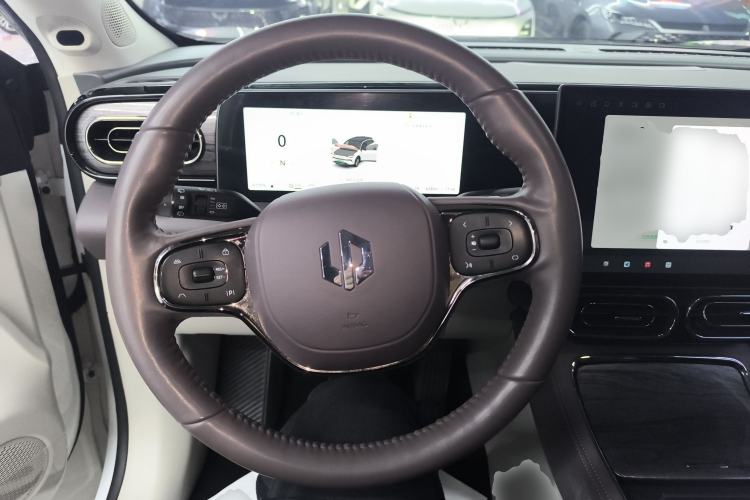 Used Leapmotor C11 2024 Range-Extended 300 Luxury Edition Steering Wheel