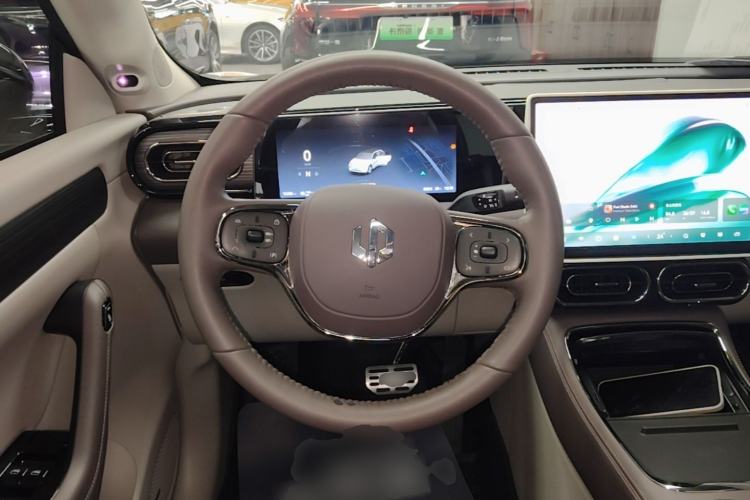 Used Leapmotor C11 2024 All-Electric 580 Luxury Edition Steering Wheel