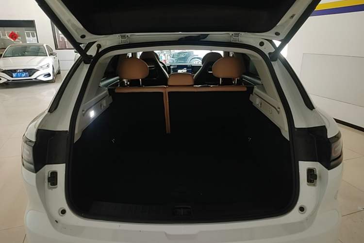 Used Leapmotor C11 2024 All-Electric 580 Luxury Edition Trunk