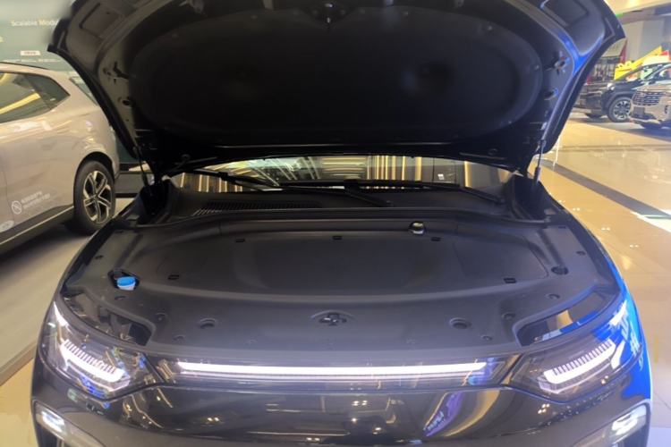 Used Leapmotor C11 2026 All-Electric 640 LiDAR Edition Engine Bay