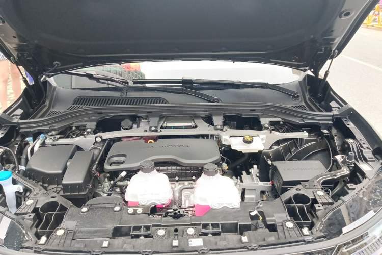 Used Leapmotor C11 2026 Range-Extended 300 LiDAR Prestige Edition Engine Bay