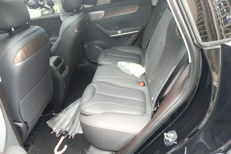 Used Leapmotor C11 2026 Range-Extended 300 LiDAR Prestige Edition Left Rear Seat