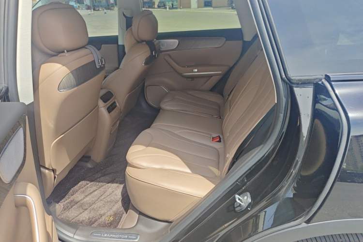 Used Leapmotor C11 2026 Range-Extended 300 LiDAR Prestige Edition Left Rear Seat