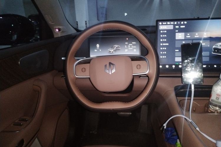 Used Leapmotor C11 2026 All-Electric 640 LiDAR Prestige Edition Steering Wheel