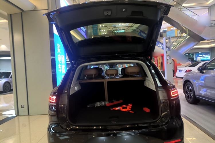 Used Leapmotor C11 2026 All-Electric 640 LiDAR Edition Trunk