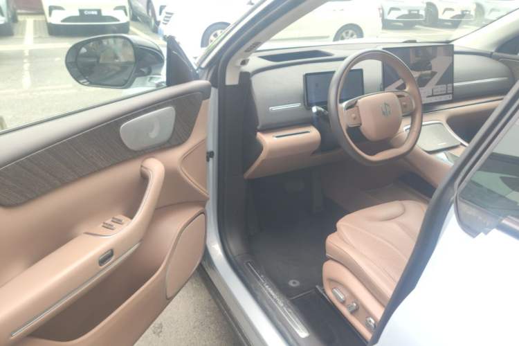 Used Leapmotor C11 2026 All-Electric 640 LiDAR Prestige Edition Driver Seat