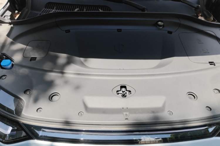 Used Leapmotor C11 2026 All-Electric 640 LiDAR Prestige Edition Engine Bay