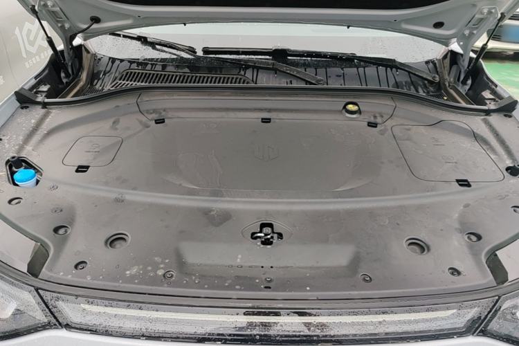 Used Leapmotor C11 2026 All-Electric 640 LiDAR Prestige Edition Engine Bay
