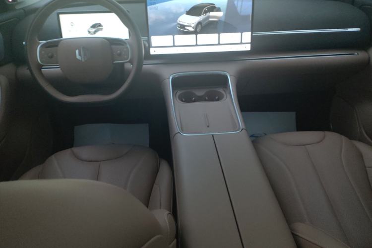 Used Leapmotor C11 2026 All-Electric 640 LiDAR Prestige Edition Interior 1