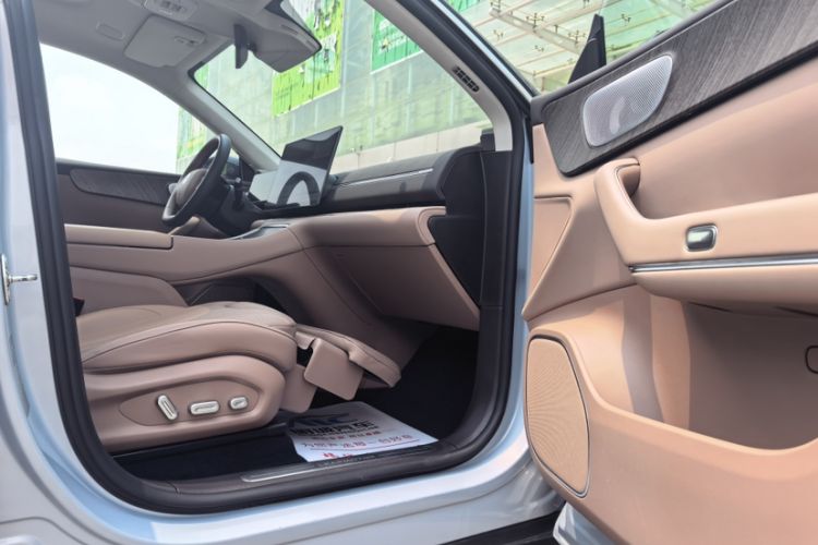 Used Leapmotor C11 2026 All-Electric 640 LiDAR Prestige Edition Interior 3