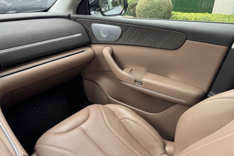 Used Leapmotor C11 2026 All-Electric 640 LiDAR Prestige Edition Interior 4