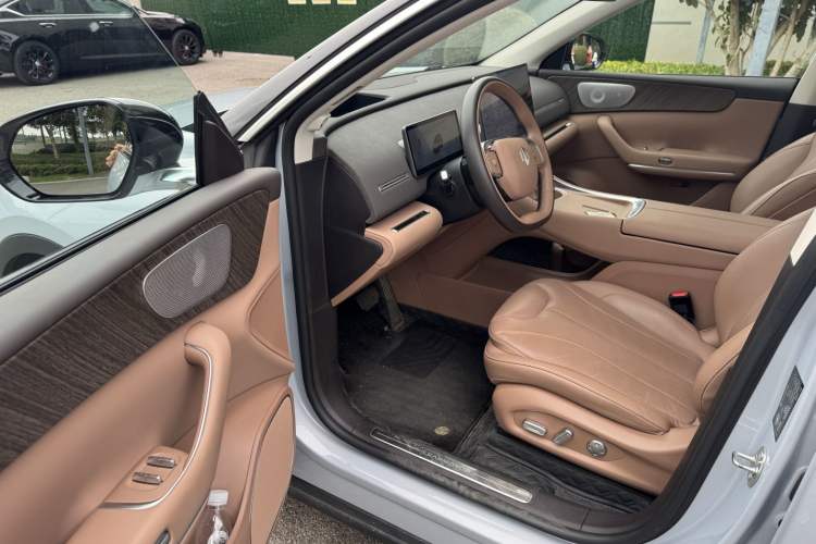 Used Leapmotor C11 2026 All-Electric 640 LiDAR Prestige Edition Interior 5