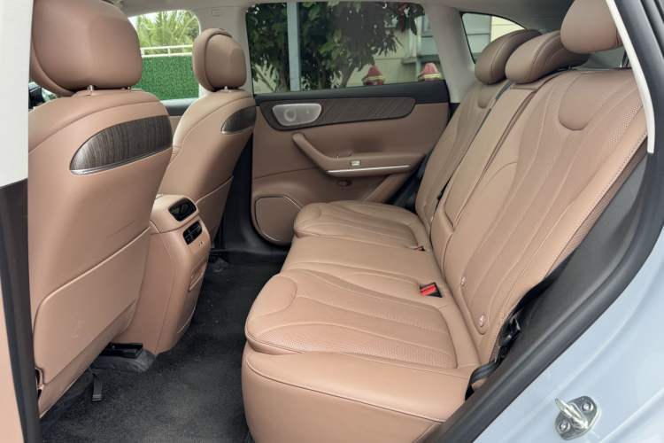 Used Leapmotor C11 2026 All-Electric 640 LiDAR Prestige Edition Interior 8