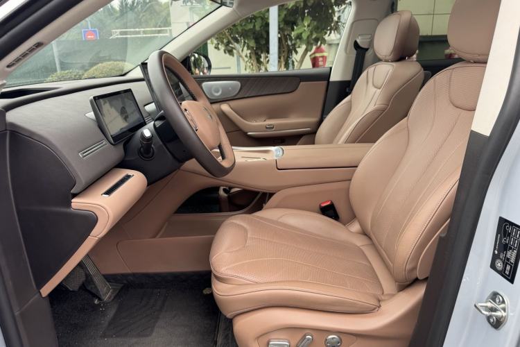 Used Leapmotor C11 2026 All-Electric 640 LiDAR Prestige Edition Interior 9