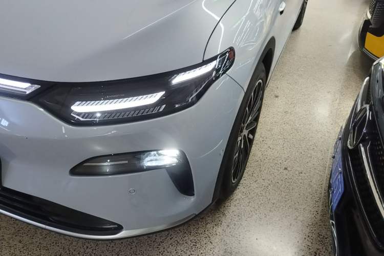 Used Leapmotor C11 2026 All-Electric 640 LiDAR Prestige Edition Left Front Headlight