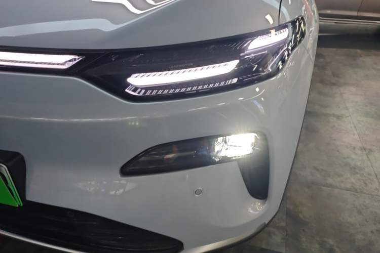 Used Leapmotor C11 2026 All-Electric 640 LiDAR Prestige Edition Left Front Headlight