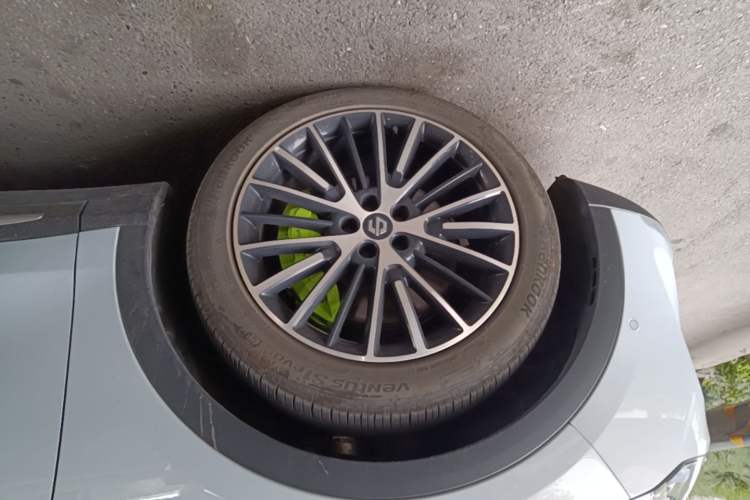 Used Leapmotor C11 2026 All-Electric 640 LiDAR Prestige Edition Left Front Wheel Hub