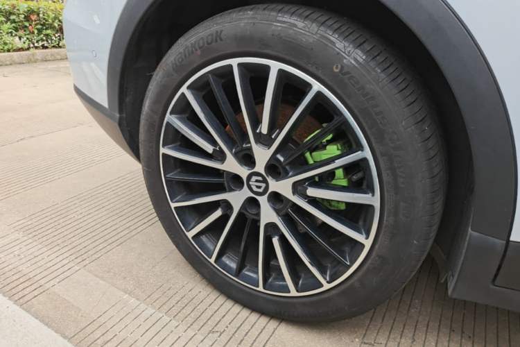 Used Leapmotor C11 2026 All-Electric 640 LiDAR Edition Right Rear Wheel Hub