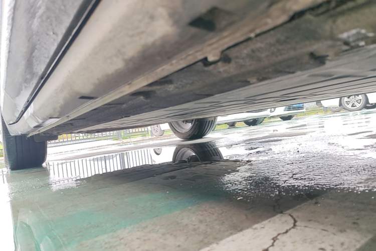 Used Leapmotor C11 2026 All-Electric 640 LiDAR Prestige Edition Right Side Sill