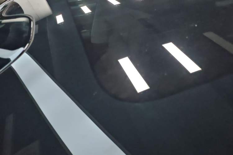 Used Leapmotor C11 2026 All-Electric 640 LiDAR Prestige Edition Roof