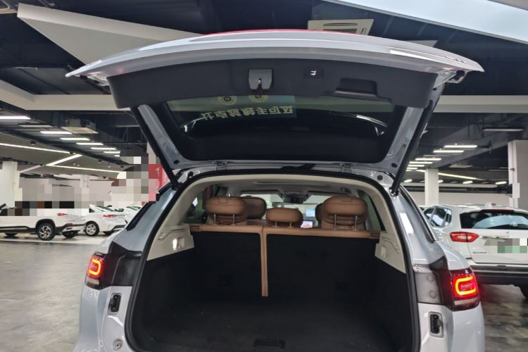 Used Leapmotor C11 2026 All-Electric 640 LiDAR Prestige Edition Trunk
