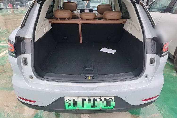 Used Leapmotor C11 2026 All-Electric 640 LiDAR Prestige Edition Trunk