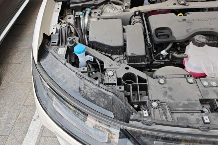 Used Leapmotor C11 2026 Range-Extended 300 LiDAR Prestige Edition Engine Bay Right