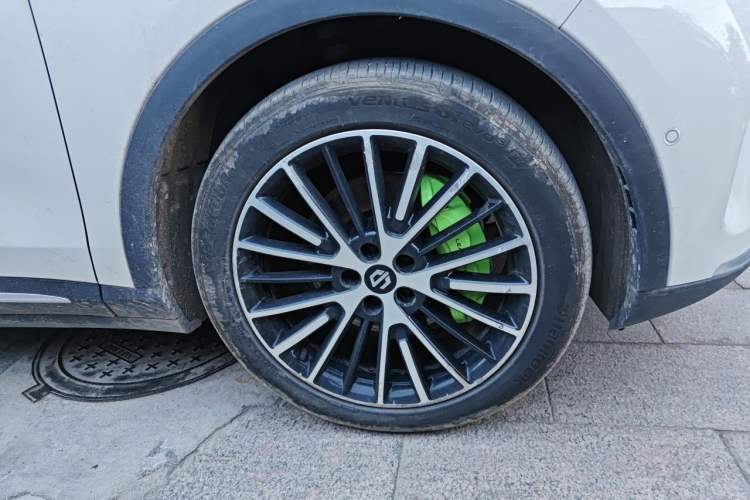Used Leapmotor C11 2026 Range-Extended 300 LiDAR Prestige Edition Right Front Wheel Hub