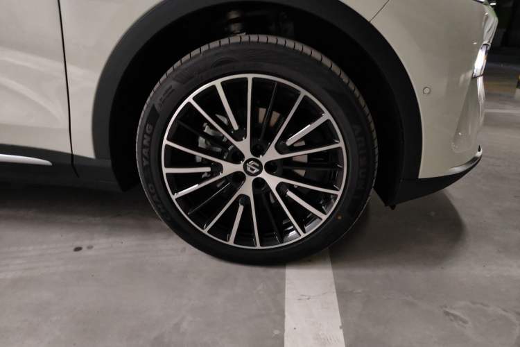 Used Leapmotor C11 2026 All-Electric 640 LiDAR Edition Exterior 1
