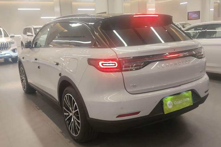 Used Leapmotor C11 2026 Range-Extended 300 LiDAR Prestige Edition Rear Left 45 Deg