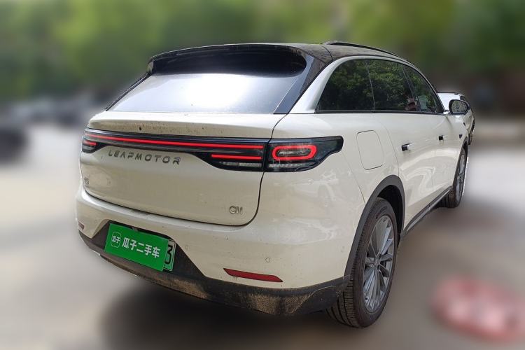 Used Leapmotor C11 2026 Range-Extended 300 LiDAR Prestige Edition Rear Right 45 Deg