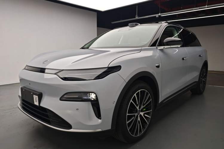 Used Leapmotor C11 2026 All-Electric 640 LiDAR Prestige Edition Guazi used car, China used car export, Used car for sale, Used Leapmotor cars, Cheapest cars for sale, Electric vehicle, New energy car