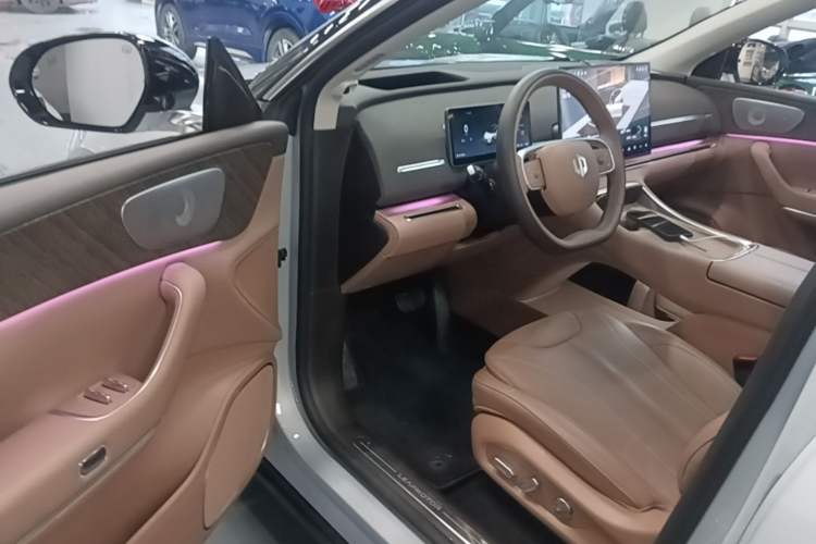 Used Leapmotor C11 2026 All-Electric 640 LiDAR Prestige Edition Driver Seat