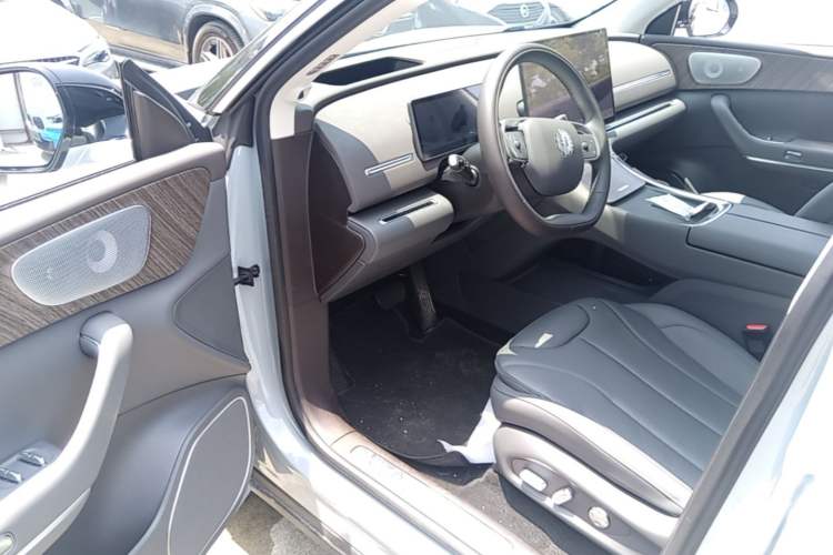 Used Leapmotor C11 2026 Range-Extended 300 LiDAR Prestige Edition Driver Seat
