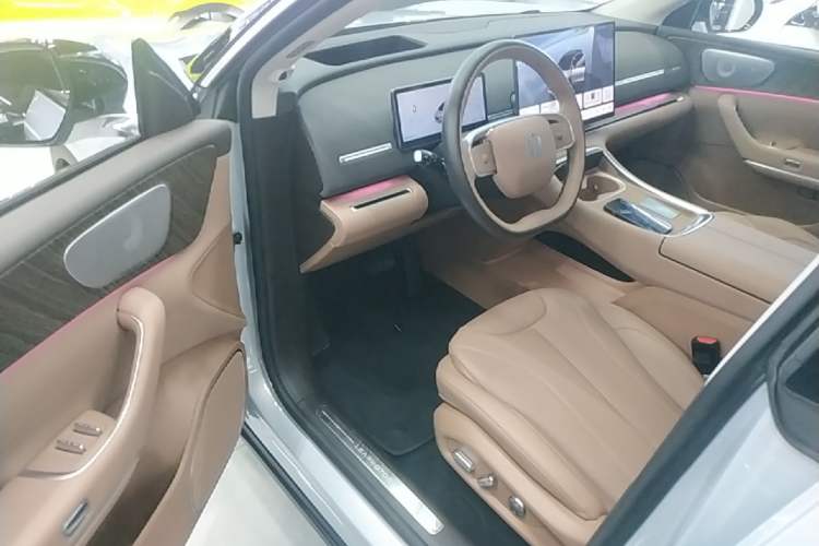 Used Leapmotor C11 2026 All-Electric 640 LiDAR Prestige Edition Driver Seat