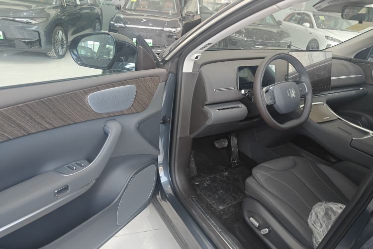 Used Leapmotor C11 2026 Range-Extended 300 LiDAR Edition Driver Seat