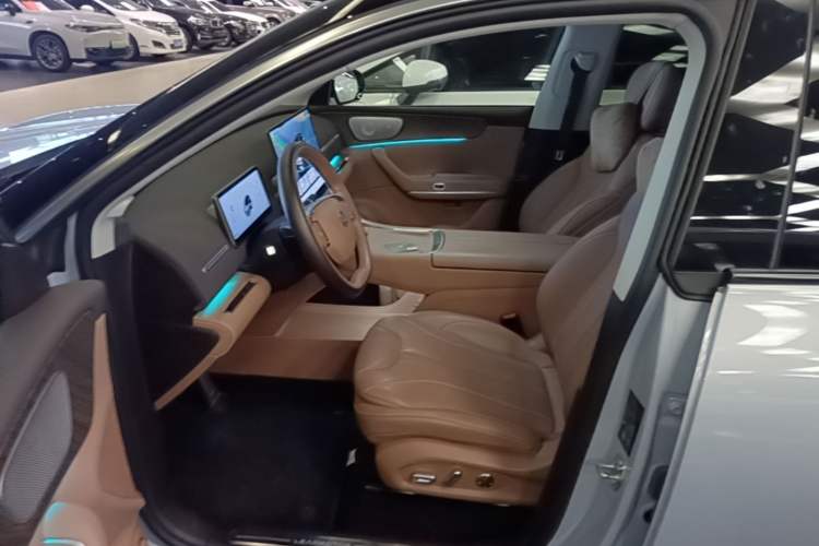 Used Leapmotor C11 2026 All-Electric 640 LiDAR Prestige Edition Driver Seat